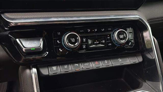 2025 GMC Sierra 2500HD Denali