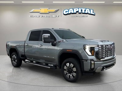 2025 GMC Sierra 2500HD Denali
