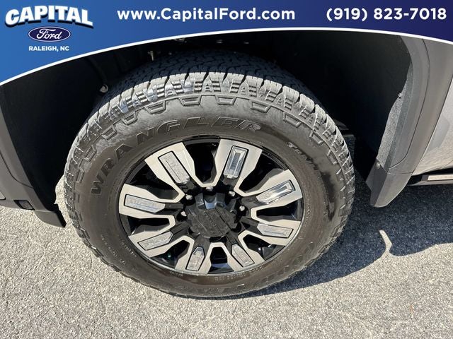 2025 GMC Sierra 2500HD Denali