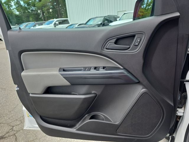 2017 GMC Canyon Base