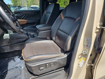 2023 GMC Canyon AT4