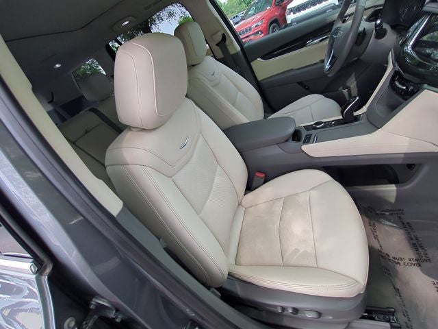 2021 Cadillac XT6 Premium Luxury