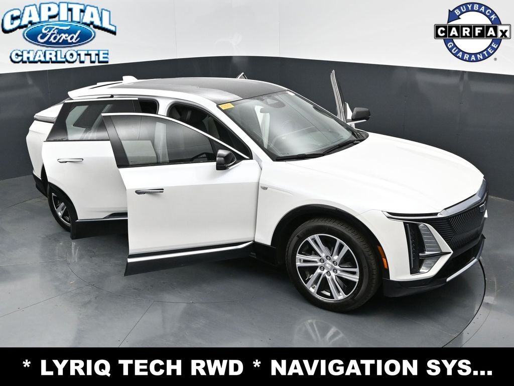 2024 Cadillac LYRIQ Tech