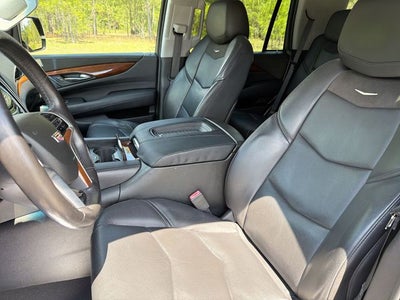 2018 Cadillac Escalade Luxury