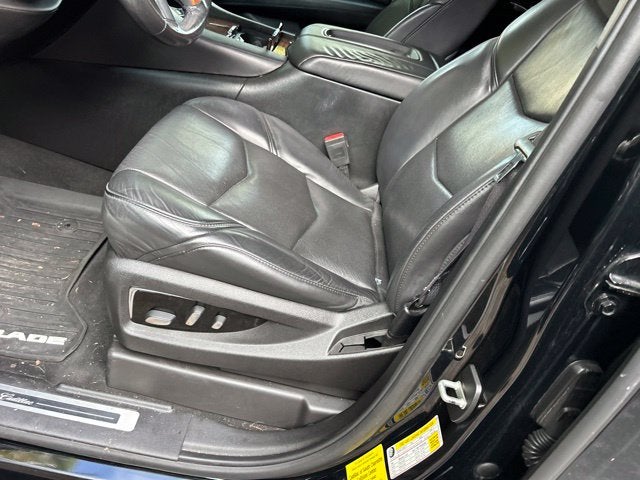 2017 Cadillac Escalade ESV Luxury