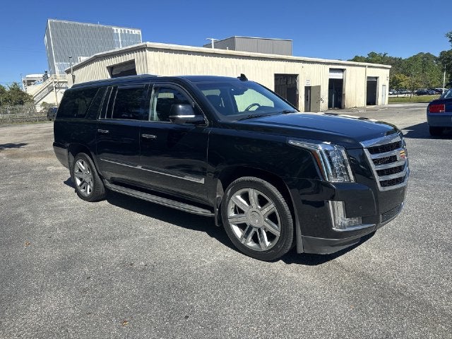 2017 Cadillac Escalade ESV Luxury
