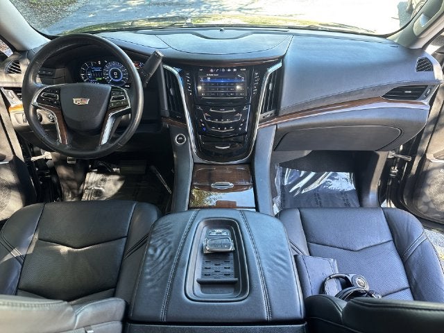 2017 Cadillac Escalade ESV Luxury