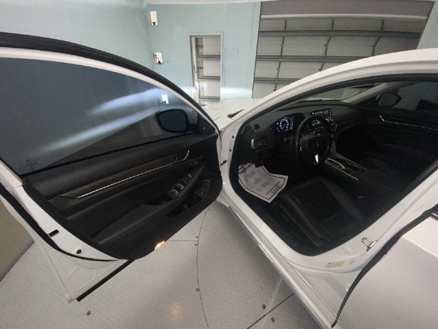 2019 Honda Accord Touring 2.0T