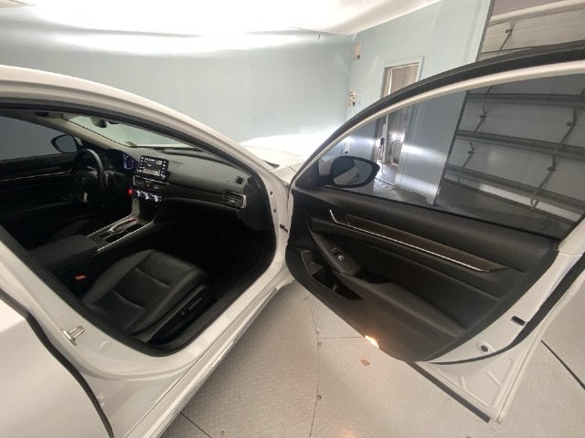2019 Honda Accord Touring 2.0T