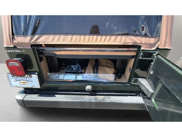 1998 Jeep Wrangler Sahara