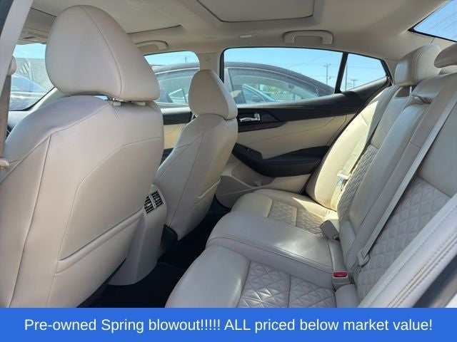 2017 Nissan Maxima Platinum