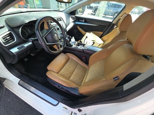 2016 Nissan Maxima SR