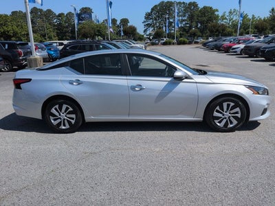2022 Nissan Altima 2.5 S