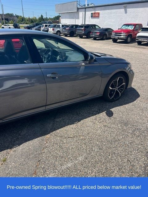 2024 Nissan Altima 2.5 SR