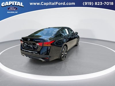 2022 Nissan Altima 2.5 SR