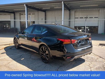 2022 Nissan Altima 2.5 SR