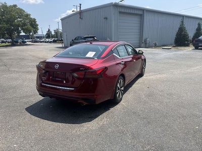 2020 Nissan Altima 2.5 SV