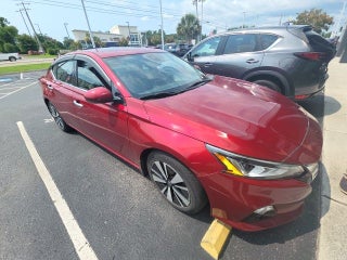 2020 Nissan Altima 2.5 SV
