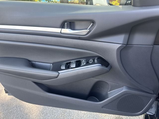 2025 Nissan Altima 2.5 SL