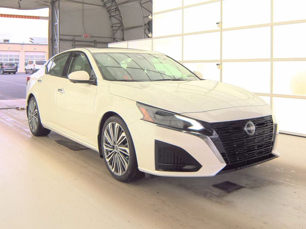 2023 Nissan Altima 2.5 SL
