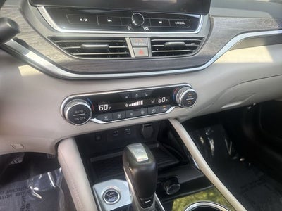 2025 Nissan Altima 2.5 SL