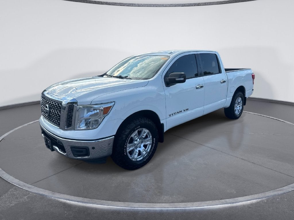 2018 Nissan Titan SV
