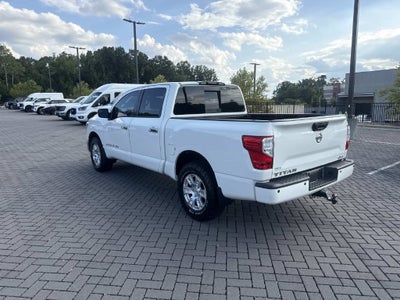 2018 Nissan Titan SV