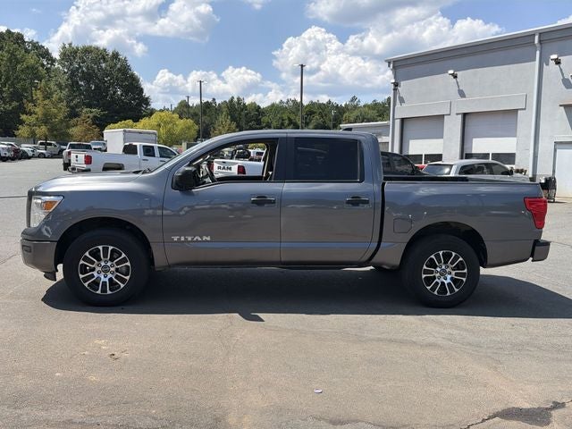 2024 Nissan Titan SV