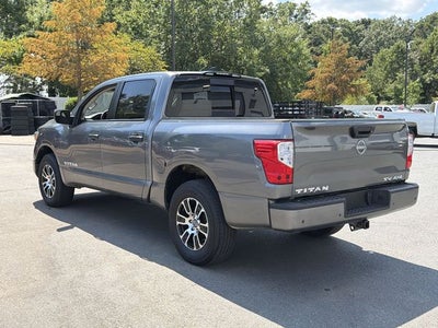 2024 Nissan Titan SV