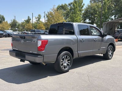 2024 Nissan Titan SV