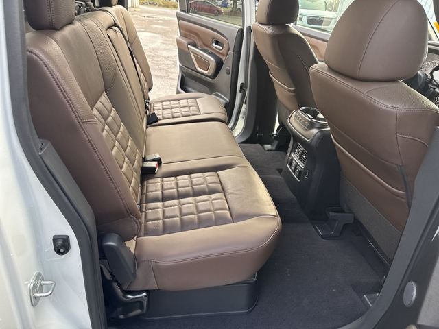 2023 Nissan Titan Platinum Reserve