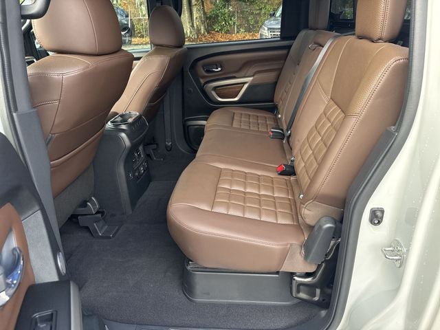 2023 Nissan Titan Platinum Reserve