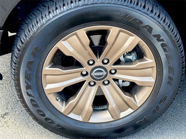 2024 Nissan Titan SV