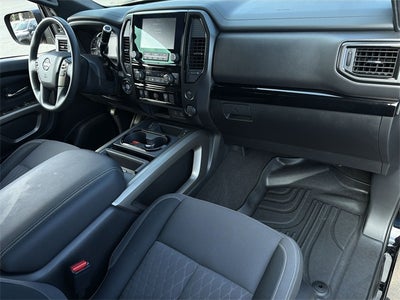 2024 Nissan Titan SV