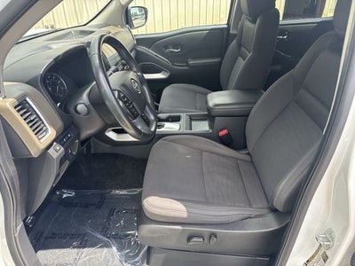 2022 Nissan Frontier SV
