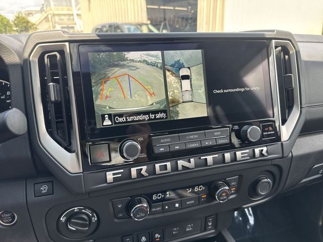 2025 Nissan Frontier SL