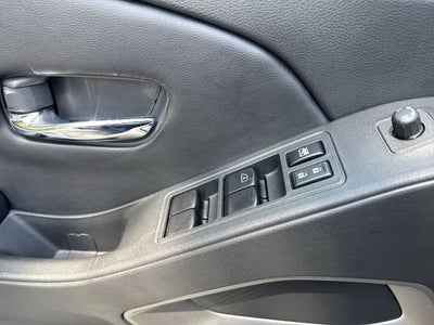 2025 Nissan Frontier SL