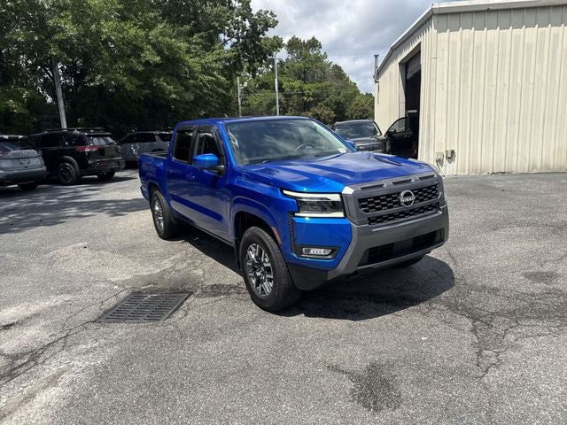 2025 Nissan Frontier SL