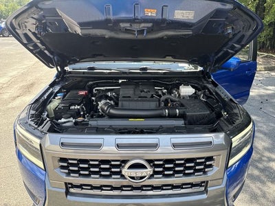 2025 Nissan Frontier SL