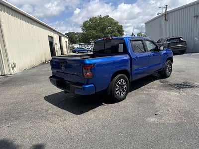 2025 Nissan Frontier SL