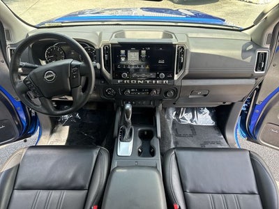 2025 Nissan Frontier SL