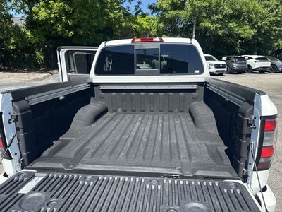 2022 Nissan Frontier SV