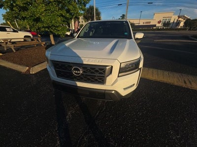2022 Nissan Frontier SV