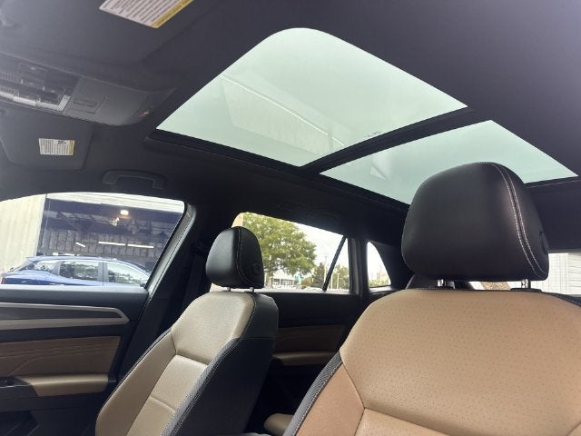 2021 Volkswagen Atlas Cross Sport 3.6L V6 SEL R-Line