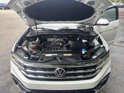2021 Volkswagen Atlas Cross Sport 3.6L V6 SEL R-Line
