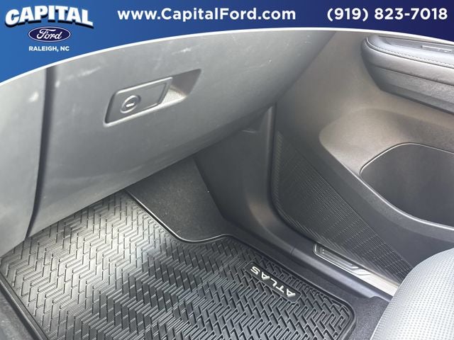 2024 Volkswagen Atlas 2.0T SEL Premium R-Line