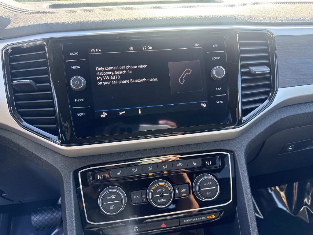 2023 Volkswagen Atlas 3.6L V6 SE w/Technology