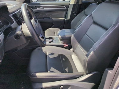 2021 Volkswagen Atlas 3.6L V6 SE w/Technology