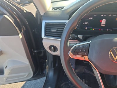 2022 Volkswagen Atlas 3.6L V6 SE w/Technology