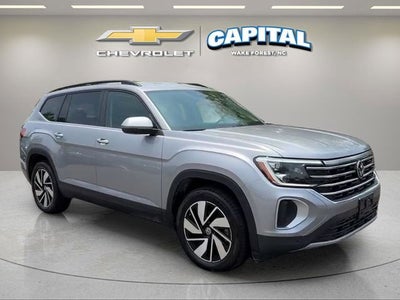 2025 Volkswagen Atlas 2.0T SE w/Technology